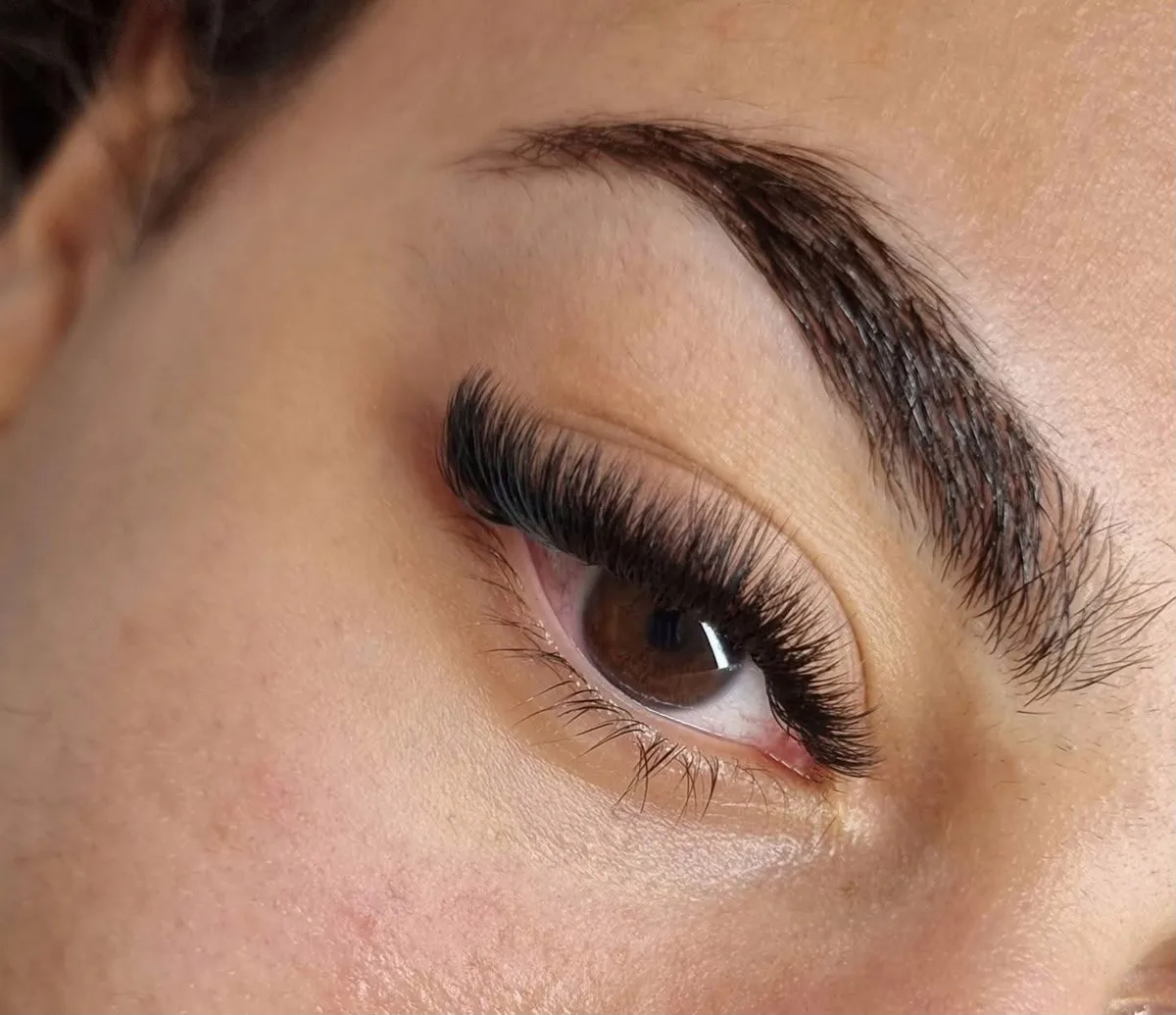 Extension ciglia volume